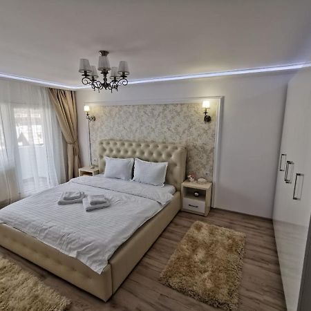 Apartament Gold Luxury Aknavásár Kültér fotó