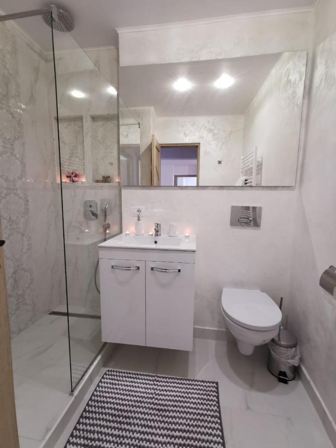 Apartament Gold Luxury Aknavásár Kültér fotó